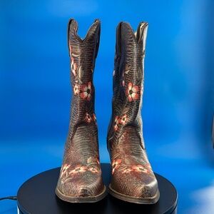 Durango embossed Floral Cowgirl Boots